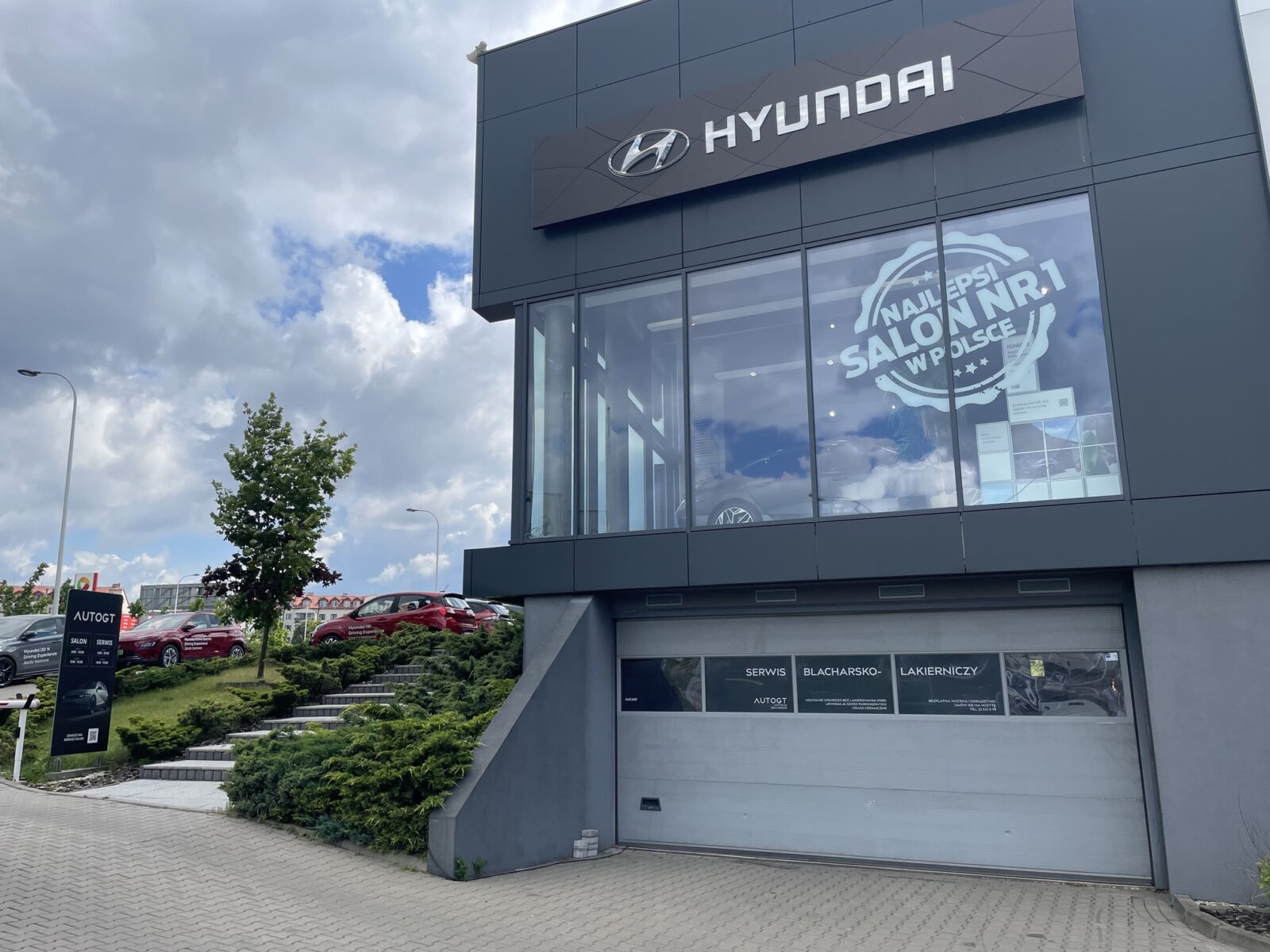 Usługi blacharsko lakiernicze salon Auto GT